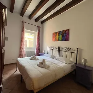 Apartamento Residenza Montecchi, Verona